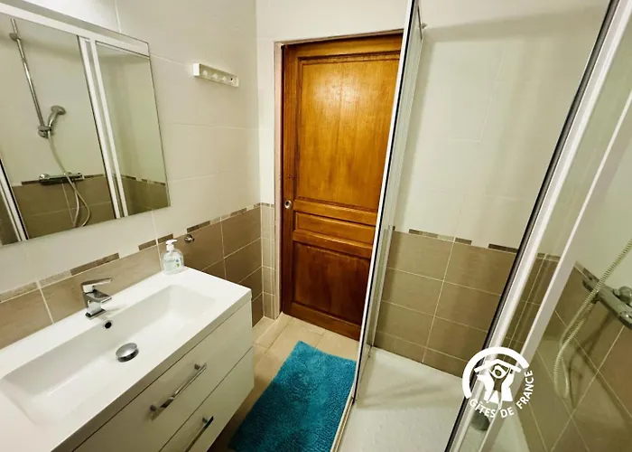 펜션 Le Turquoise 나르본