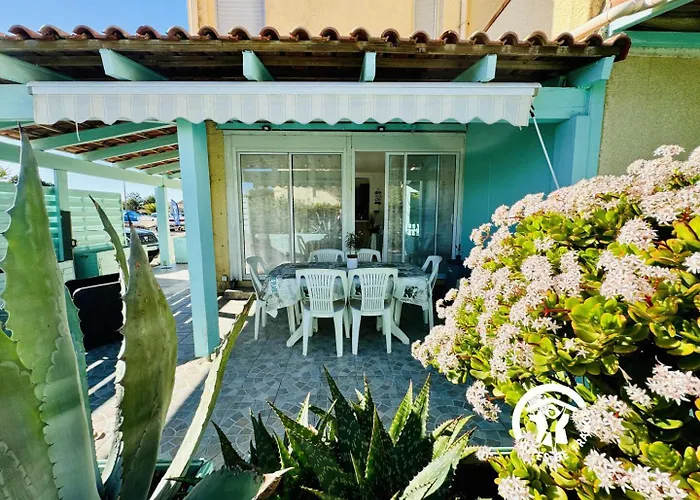 Le Turquoise Nyaraló